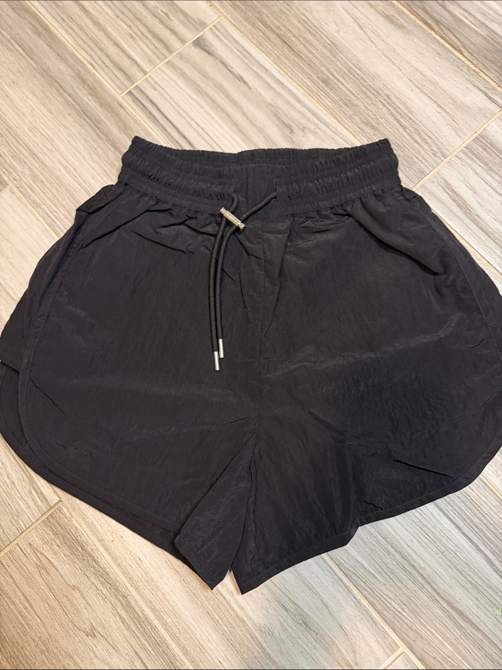Varley Black Drawstring Performance Running Shorts